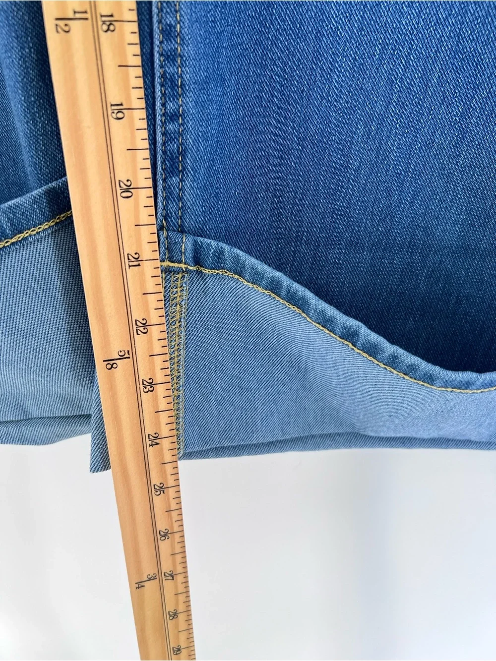 Halara Flex Jeans High Waisted Rolled Hem Wide Leg Casual MP M Petite NWT
